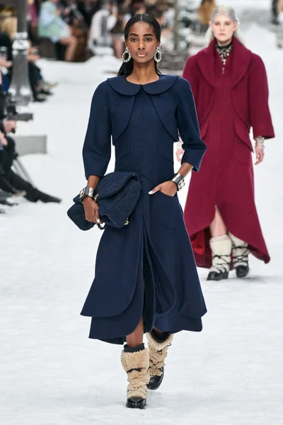 Look 33